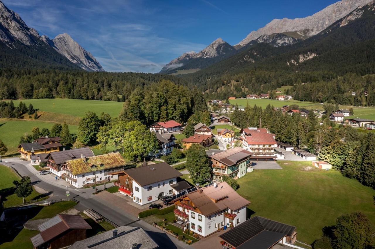 Gaestehaus Schoenberg Leutasch Luaran gambar